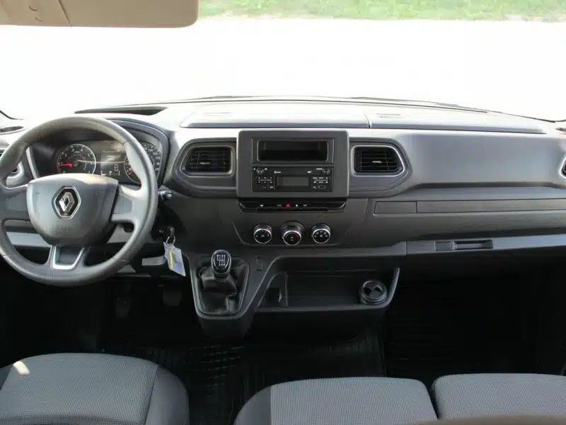 Renault Master 7-osob. Doka-Brygadowy 2.3/136KM L3H2 MAX