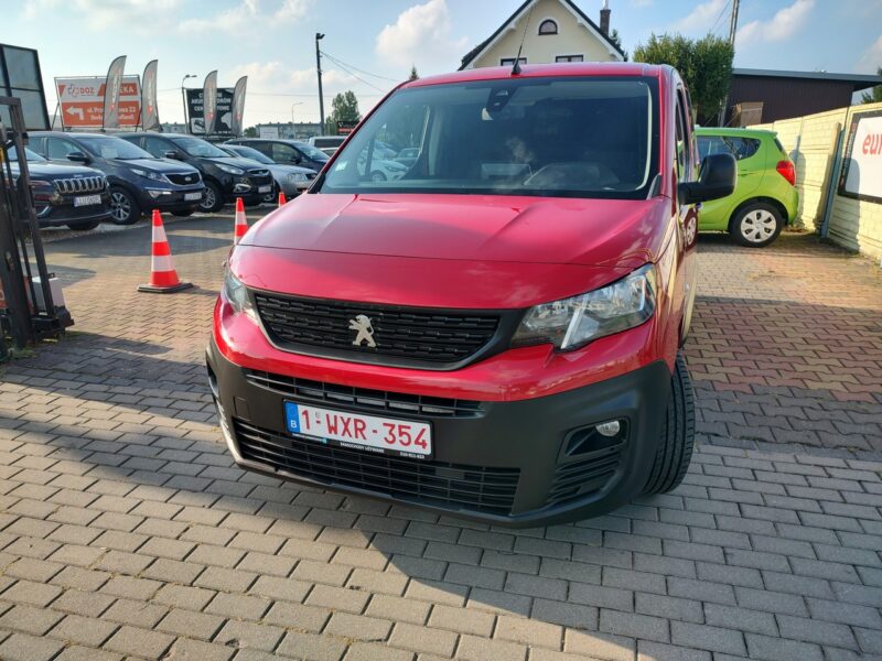 Peugeot Partner 1.5HDI 102KM Klimatyzacja 2x drzwi boczne