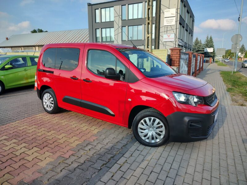 Peugeot Partner 1.5HDI 102KM Klimatyzacja 2x drzwi boczne