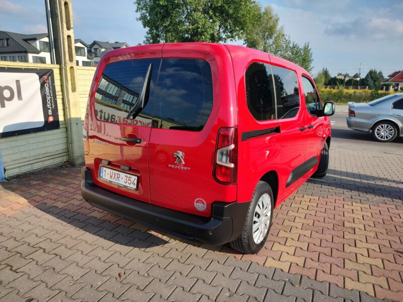 Peugeot Partner 1.5HDI 102KM Klimatyzacja 2x drzwi boczne