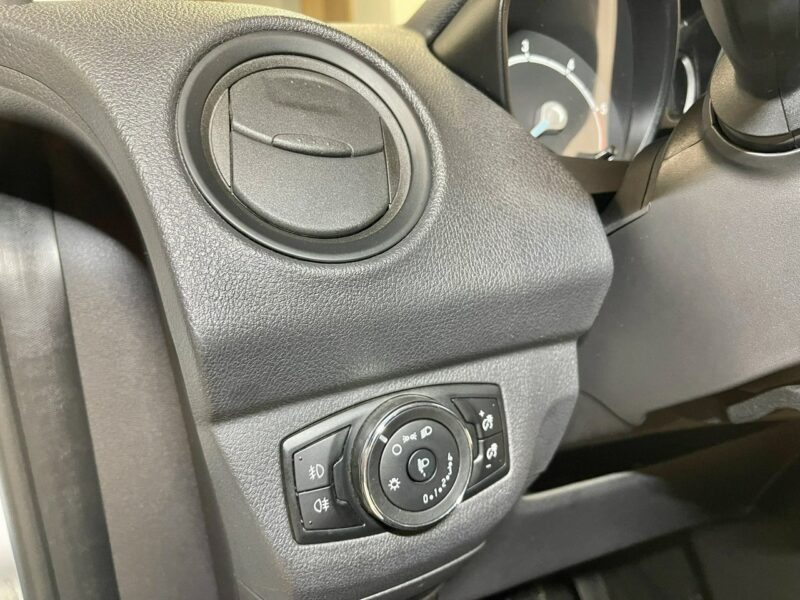 Ford Transit Courier 1.5 TDCi 95KM*Klima*Bagażnik*Polski Salon*1 WŁ*. VAT-1*FAKTURA VAT23%