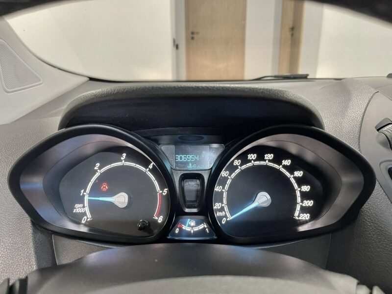 Ford Transit Courier 1.5 TDCi 95KM*Klima*Bagażnik*Polski Salon*1 WŁ*. VAT-1*FAKTURA VAT23%