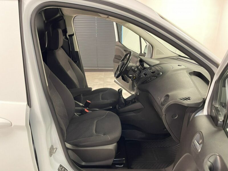 Ford Transit Courier 1.5 TDCi 95KM*Klima*Bagażnik*Polski Salon*1 WŁ*. VAT-1*FAKTURA VAT23%