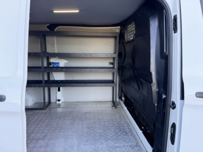 Ford Transit Custom 300 L2H1 TREND 2.0TDCI 130Ps Vat-1