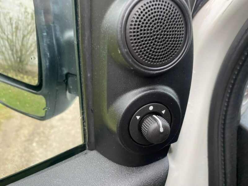 Opel Combo 1.4Tjet 120KM LPG Dodatkowe ogrzewanie Mały przebieg Nowy Gaz