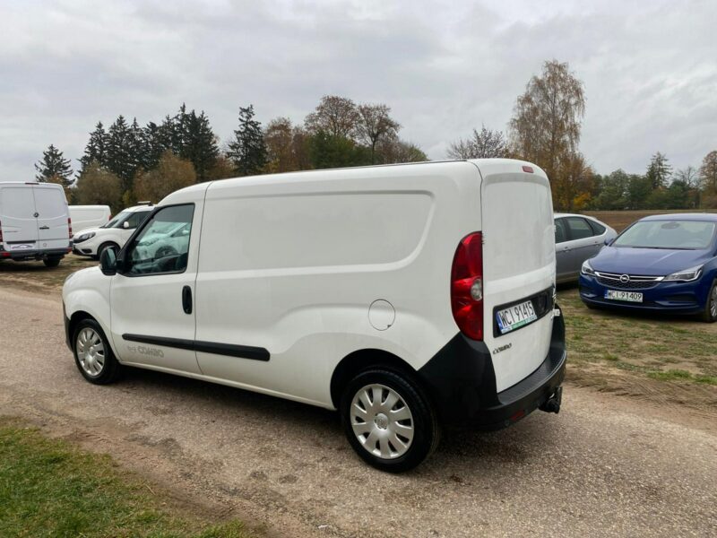 Opel Combo 1.4Tjet 120KM LPG Dodatkowe ogrzewanie Mały przebieg Nowy Gaz