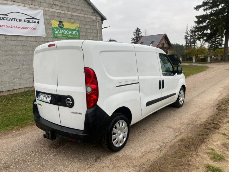 Opel Combo 1.4Tjet 120KM LPG Dodatkowe ogrzewanie Mały przebieg Nowy Gaz