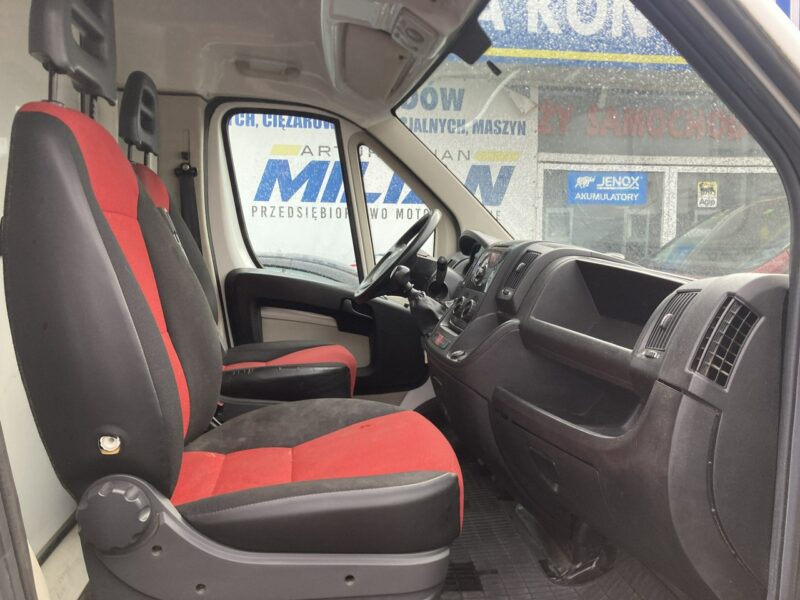 Fiat Ducato Autosklep pieczy Gastronomiczny Food Truck Foodtruck sklep bar 2013