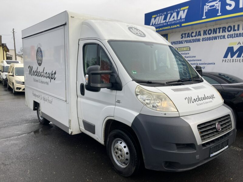 Fiat Ducato Autosklep pieczy Gastronomiczny Food Truck Foodtruck sklep bar 2013