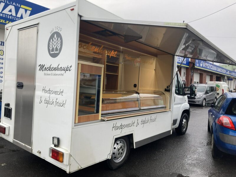 Fiat Ducato Autosklep pieczy Gastronomiczny Food Truck Foodtruck sklep bar 2013