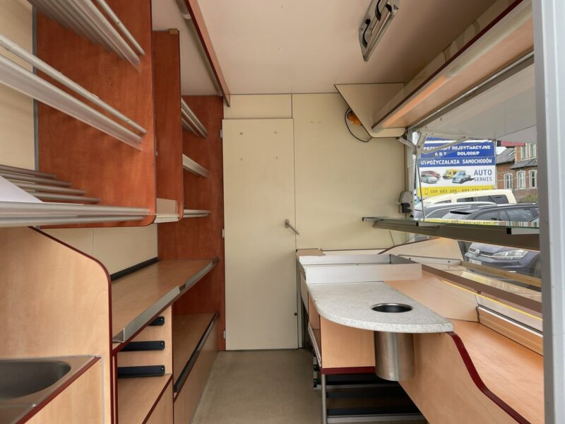 Renault Master Master Autosklep Gastronomiczny Food Truck Foodtruck Sklep bar 2009