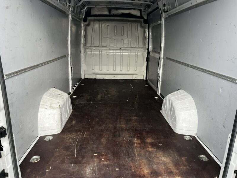 Citroen Jumper Jumper 2.2-140KM Długi Wysoki Klima Kamera 106tkm Model 2022