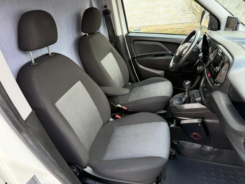 Fiat Doblo Maxi długi 1.4Tjet 120KM Chłodnia z Nowym LPG