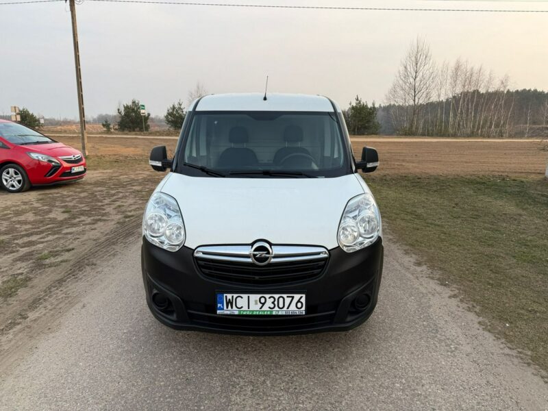 Opel Combo MAXI 1.4Tjet 120KM LPG Mały przebieg 81 tys Nowy Gaz