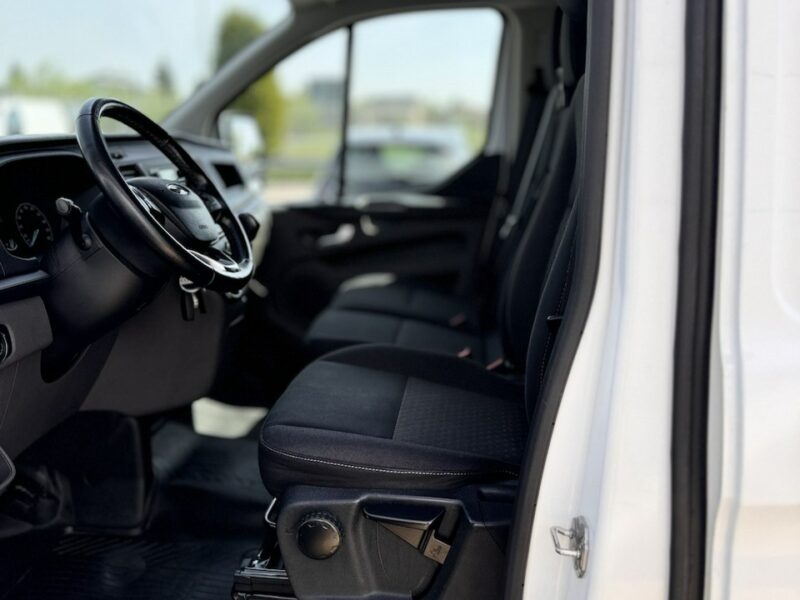 Mercedes V 250 4Matic Exclusive. Niemal pełne wyposażenie. Salon Polska. 1 wł. 7 os. II (2014-)