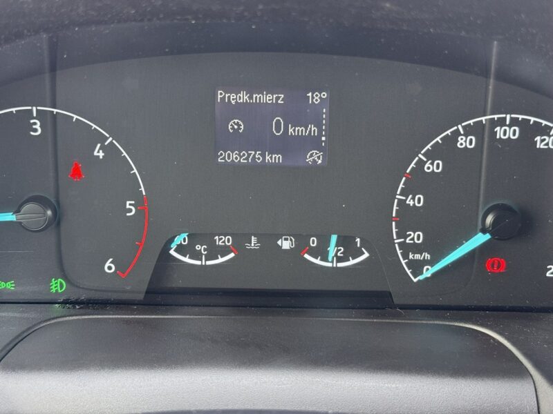 Mercedes V 250 4Matic Exclusive. Niemal pełne wyposażenie. Salon Polska. 1 wł. 7 os. II (2014-)