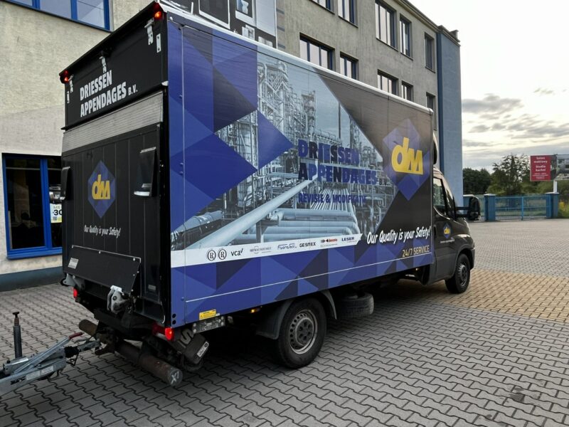 Iveco Daily 35C16 V Iveco Daily 35-160 Hi Matic Kontener Winda Climatronic Kamera 3-Osobow