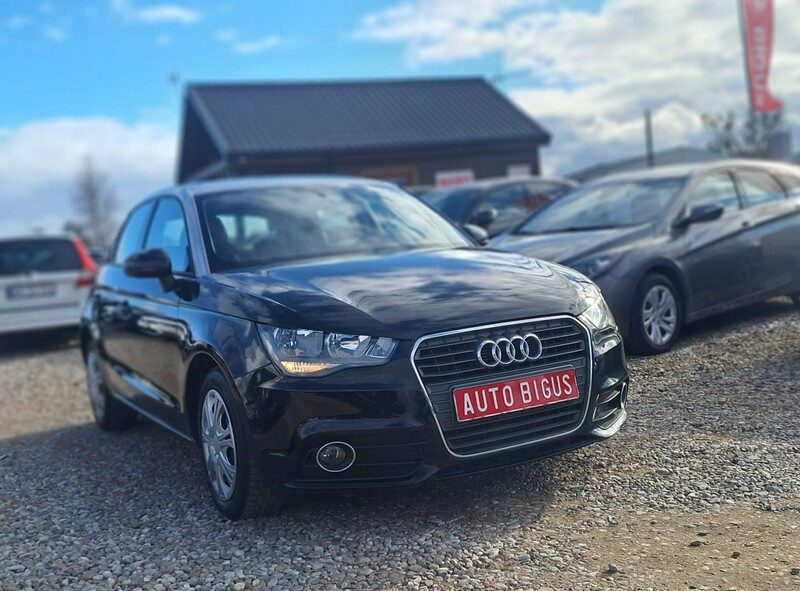 Audi A1 super stan nowy rozrząd 8X (2010-)