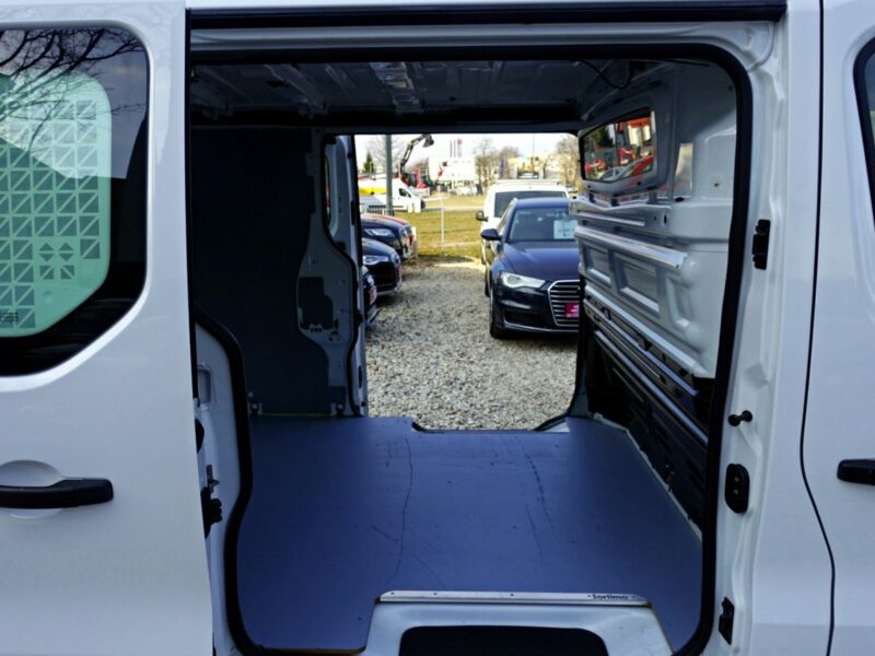 Opel Vivaro Fv 23%*L2H1 Long - 2x boczne drzwi *BiTurbo 1.6DCI 145KM* 47 900 netto