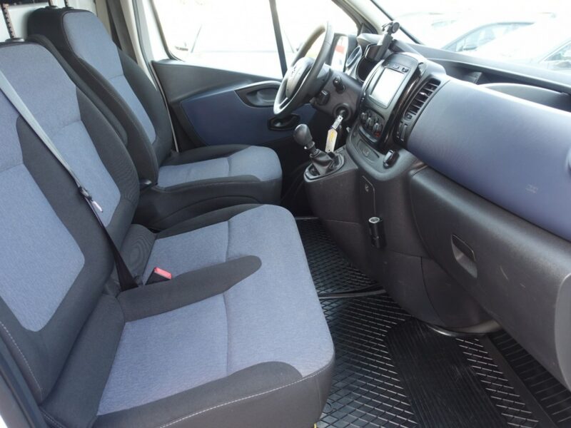 Opel Vivaro Fv 23%*L2H1 Long - 2x boczne drzwi *BiTurbo 1.6DCI 145KM* 47 900 netto