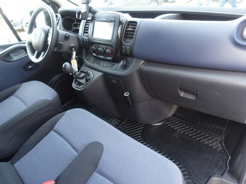 Opel Vivaro Fv 23%*L2H1 Long - 2x boczne drzwi *BiTurbo 1.6DCI 145KM* 47 900 netto