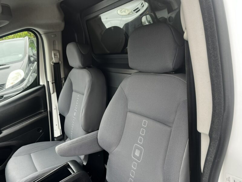 Citroen Berlingo Citroen Berlingo 1.6HDI 2015r Klimatyzacja Drzwi Boczne Serwis Fv-23%!