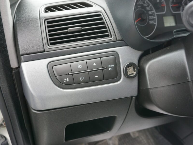 Fiat Punto zarejestrowany, ubezpieczony, salon polski