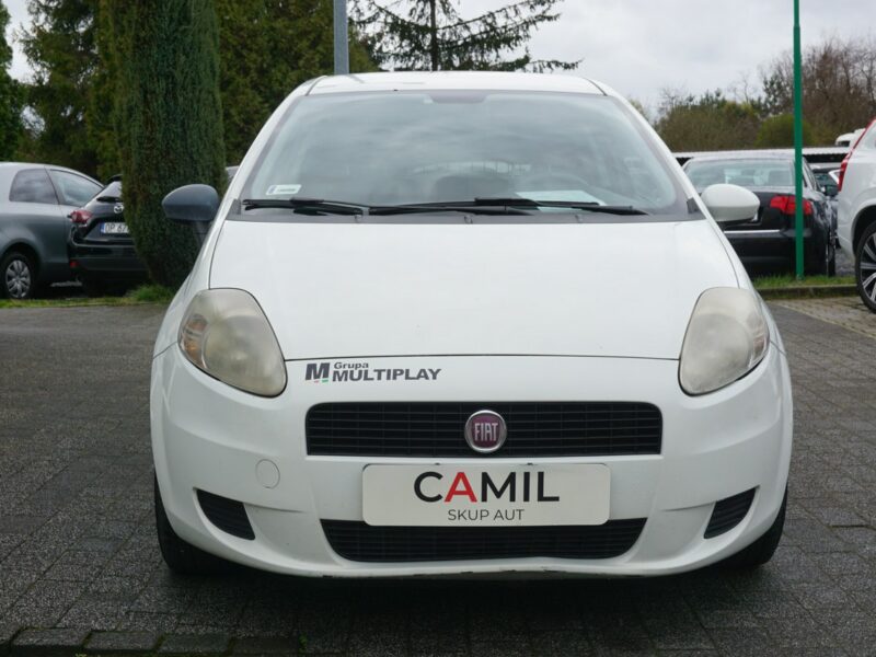 Fiat Punto zarejestrowany, ubezpieczony, salon polski