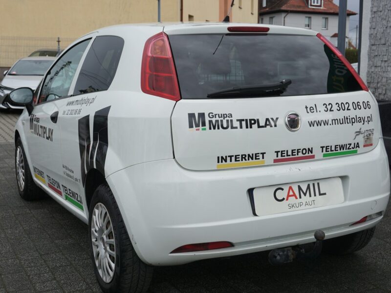 Fiat Punto zarejestrowany, ubezpieczony, salon polski