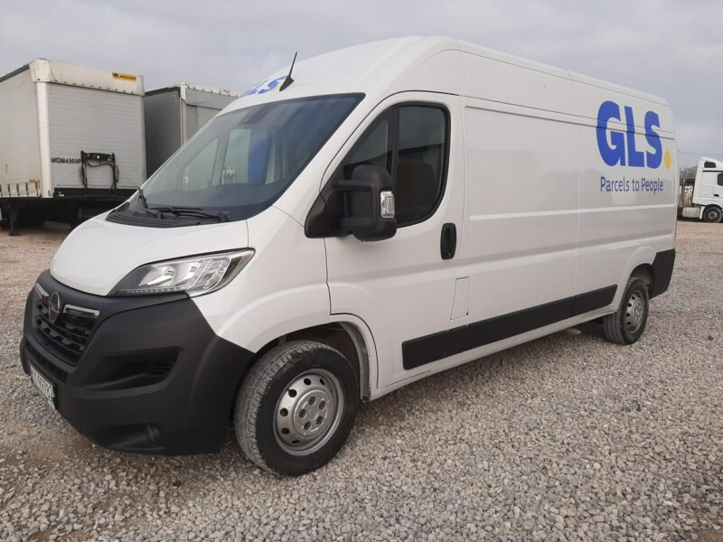 Opel Movano