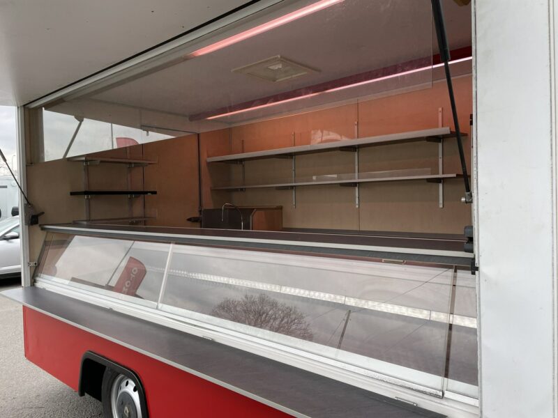 Renault Master Master Autosklep wędli Gastronomiczny Food Truck Foodtruck BORCO 2007