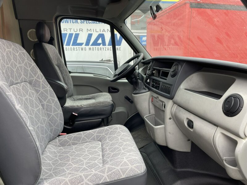 Renault Master Master Autosklep wędli Gastronomiczny Food Truck Foodtruck BORCO 2007