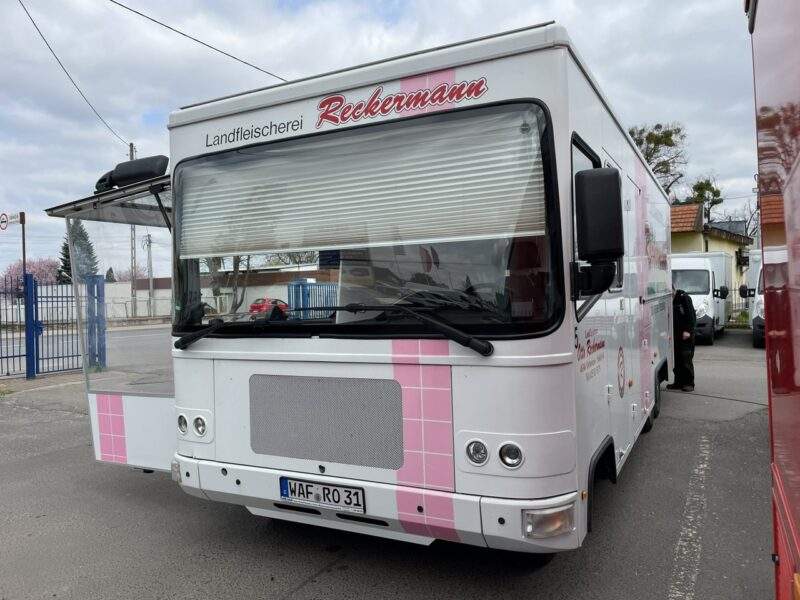 Renault Master Autosklep wędlin Gastronomiczny Food Truck Foodtruck Sklep BORCO 2010