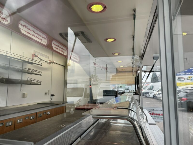 Renault Master Autosklep wędlin Gastronomiczny Food Truck Foodtruck Sklep BORCO 2010