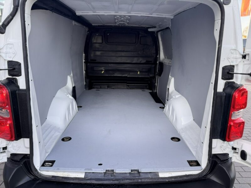 Opel Vivaro 2.0Cdti 122Ps,Long,Nowe opony,Vat-1,netto 56999pln