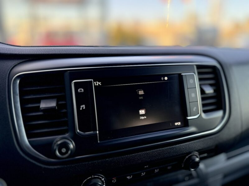Opel Vivaro 2.0Cdti 122Ps,Long,Nowe opony,Vat-1,netto 56999pln
