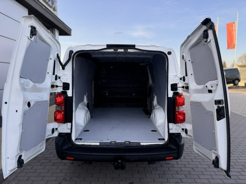 Opel Vivaro 2.0Cdti 122Ps,Long,Nowe opony,Vat-1,netto 56999pln