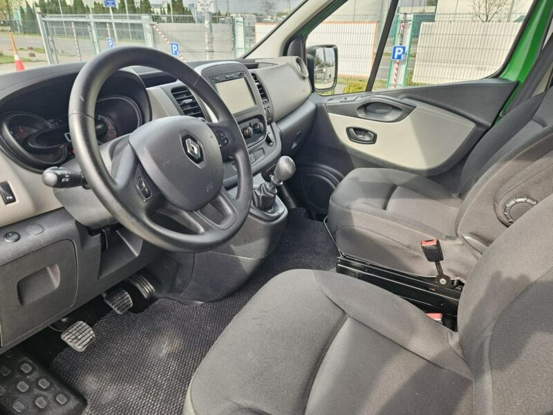 Renault Trafic Pack klim + navi