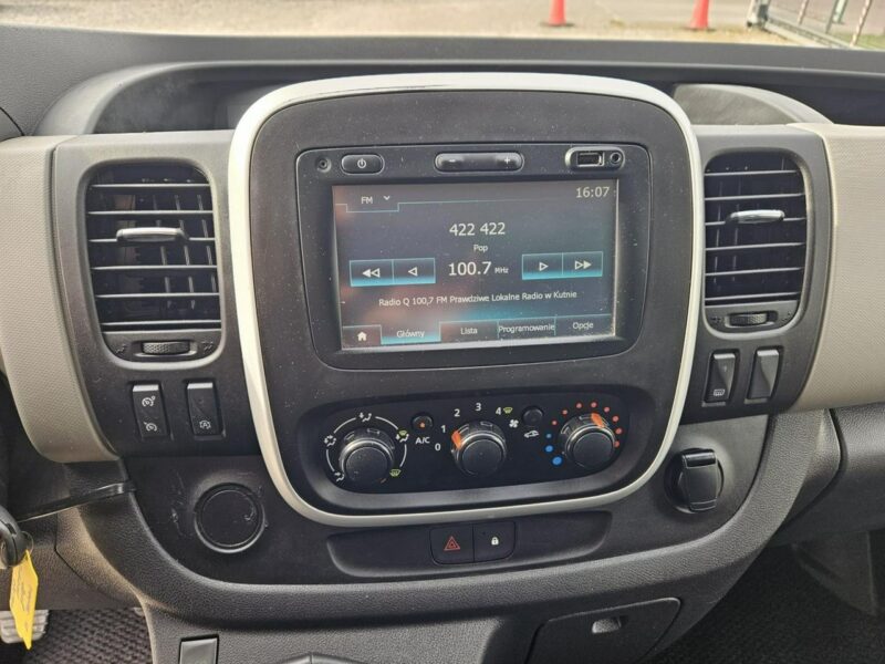 Renault Trafic Pack klim + navi