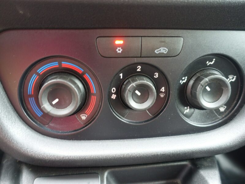 Fiat Doblo *Fv 23%*Pełny serwis*100% Org. Lakier*Navi*Klima*Zabudowa*29900 netto*