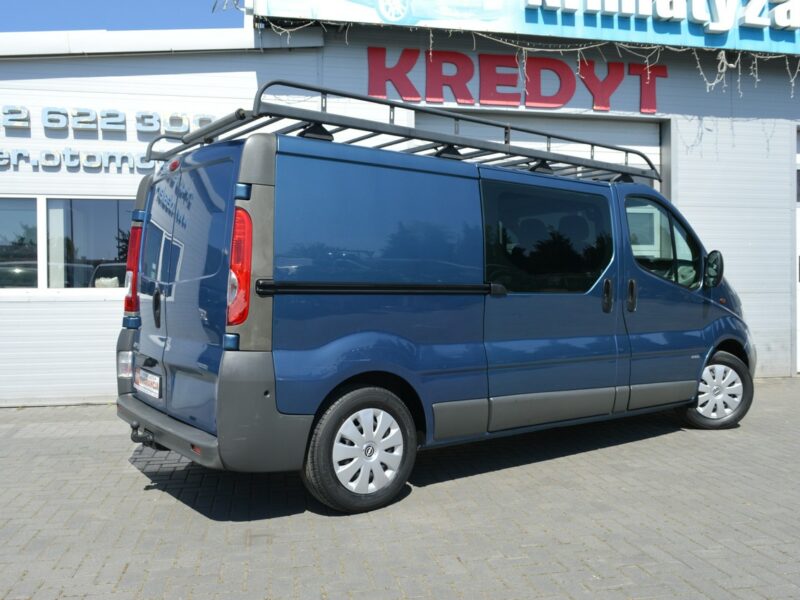 Opel Vivaro 2.0 CDTI LONG 6-cio osobowy Brygadówka Klimatyzacja 255 tys.km.