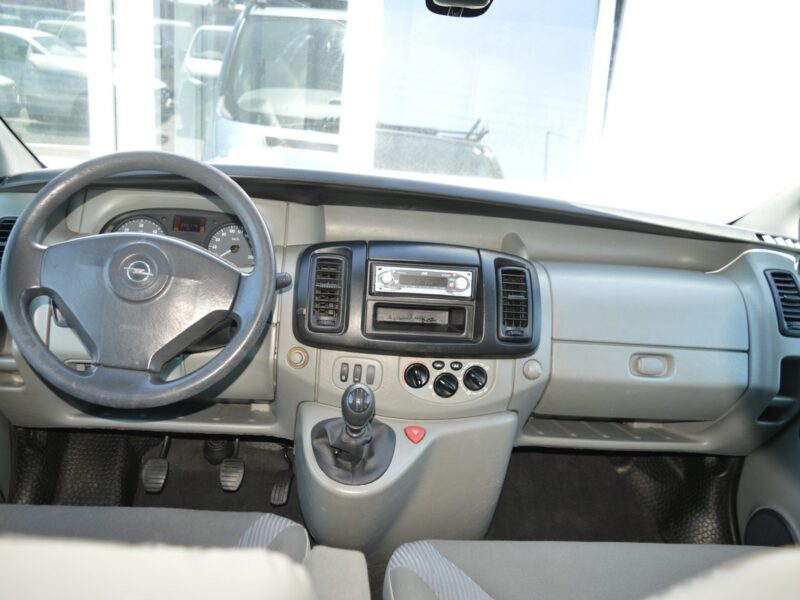 Opel Vivaro 2.0 CDTI LONG 6-cio osobowy Brygadówka Klimatyzacja 255 tys.km.