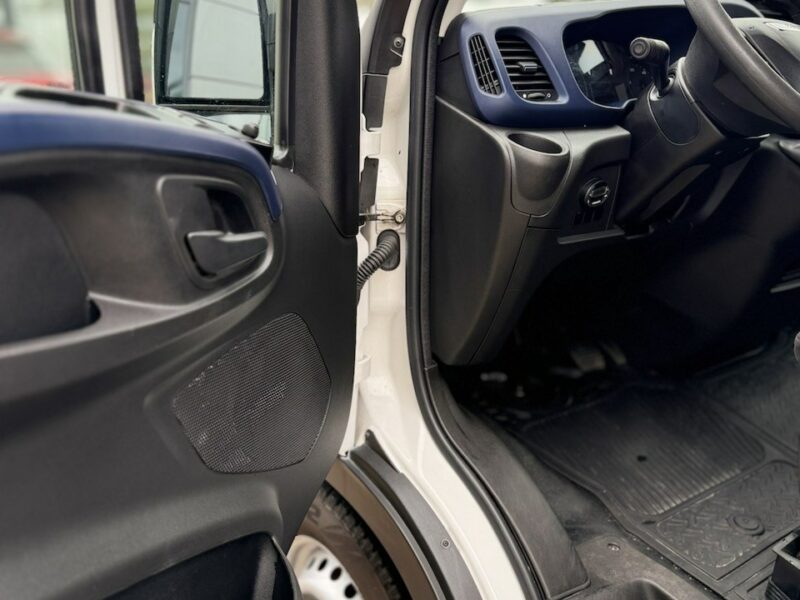 Mercedes V 250 4Matic Exclusive. Niemal pełne wyposażenie. Salon Polska. 1 wł. 7 os. II (2014-)
