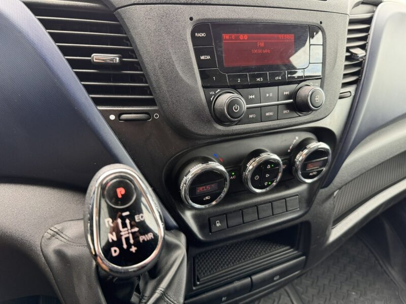 Mercedes V 250 4Matic Exclusive. Niemal pełne wyposażenie. Salon Polska. 1 wł. 7 os. II (2014-)