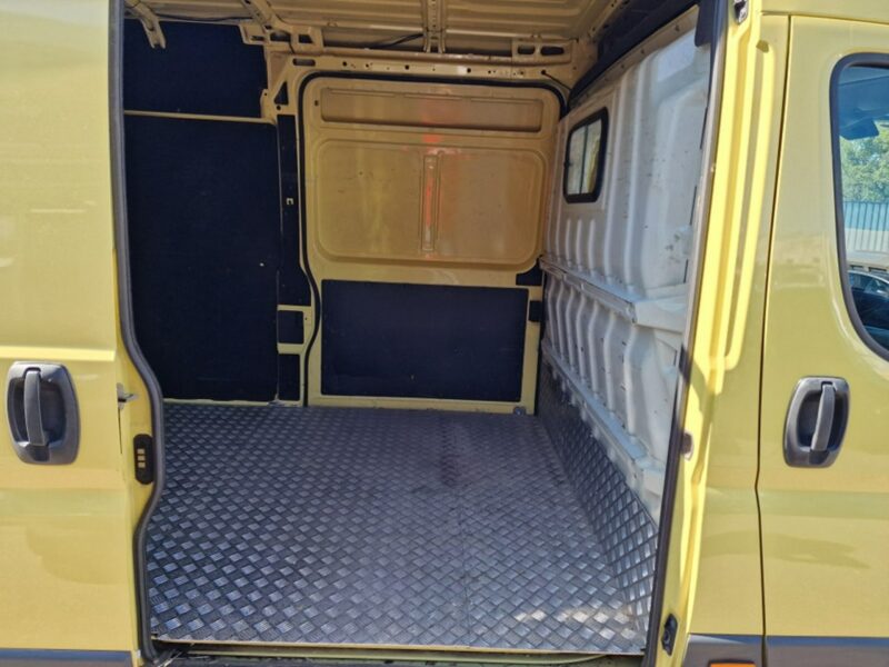 Fiat Ducato 2.3 MultiJet 130 KM, MAXI, Klimatyzacja, Kamera Cofania, Bluetooth,