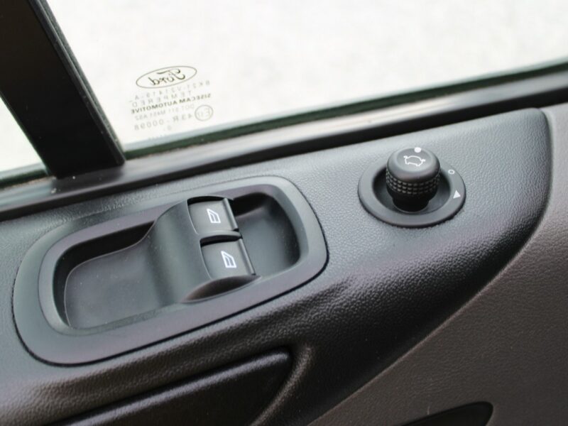 Ford Transit Custom Brygadowy 6 osob. L2H1 Trend Gwarancja