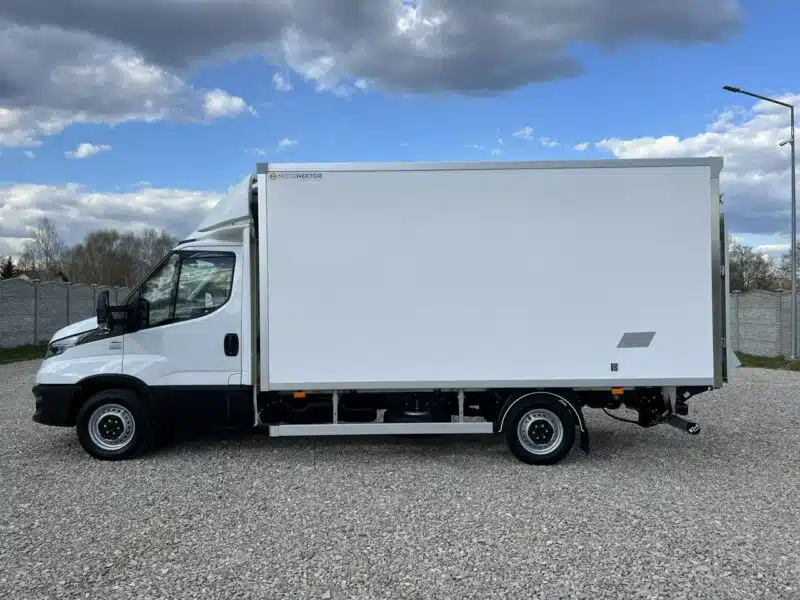 Volkswagen Crafter Iveco Daily 3.0/160KM Winda_B.A.R.-750Kg Chłodnia_Carrier -29*C/+29*C