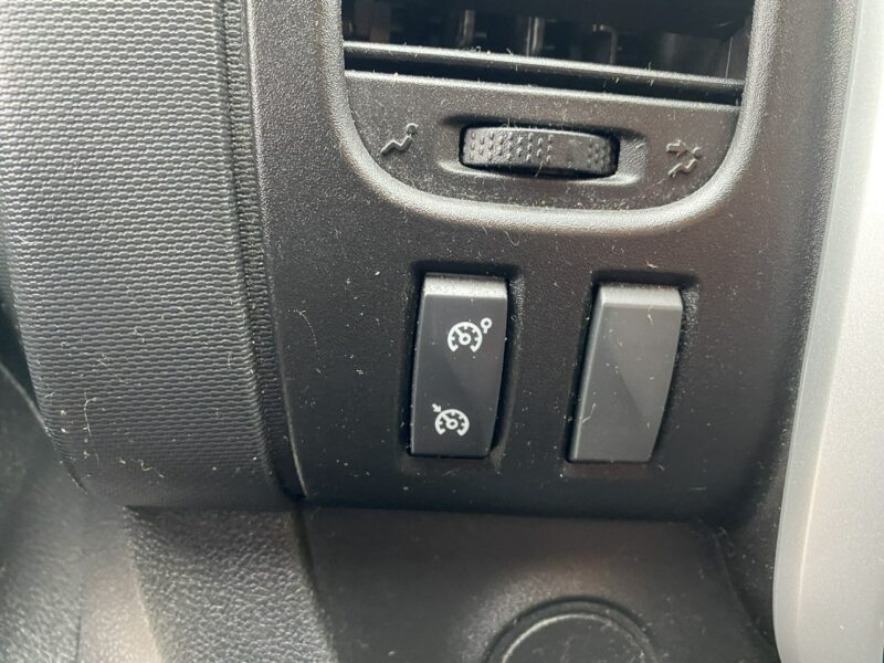 Fiat Talento Tempomat/Drzwi boczne/Hak/Klimatyzacja/3 miejsca/Nawigacja/z Niemiec