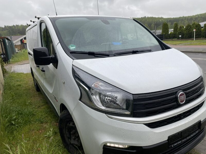 Fiat Talento Tempomat/Drzwi boczne/Hak/Klimatyzacja/3 miejsca/Nawigacja/z Niemiec