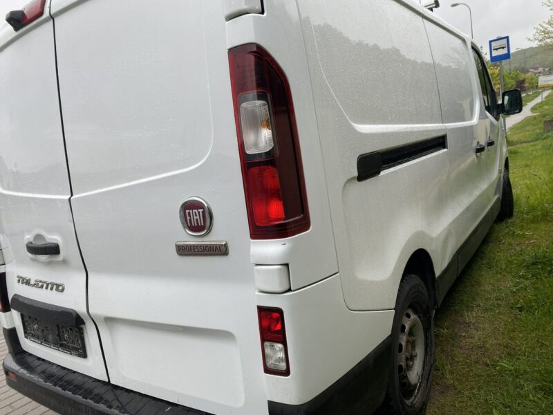 Fiat Talento Tempomat/Drzwi boczne/Hak/Klimatyzacja/3 miejsca/Nawigacja/z Niemiec